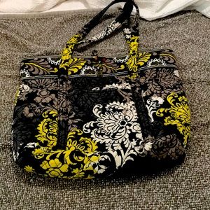 Vera Bradley tote. Like new condition